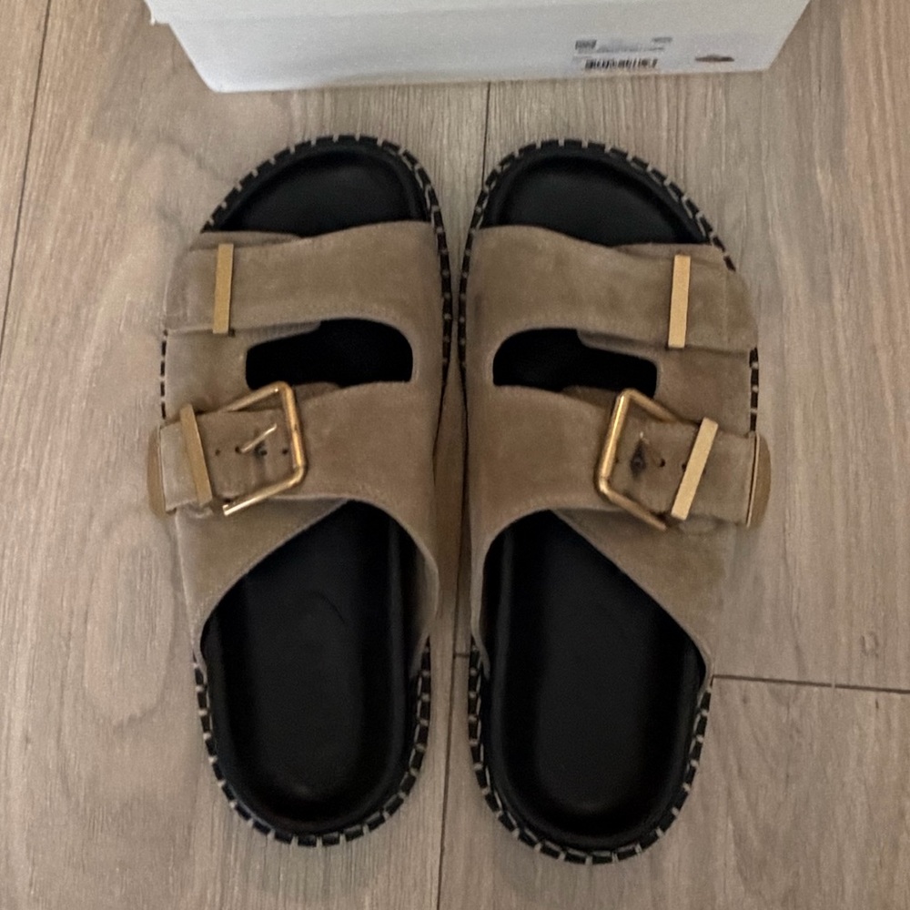 Chloé Rebecca Slides
